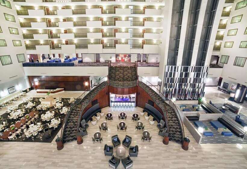 هتل Hilton Nashville Downtown