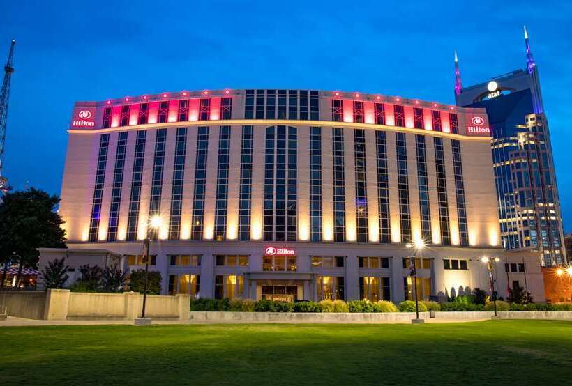 هتل Hilton Nashville Downtown