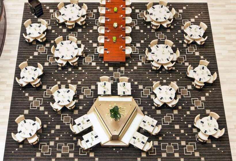 هتل Hilton Nashville Downtown