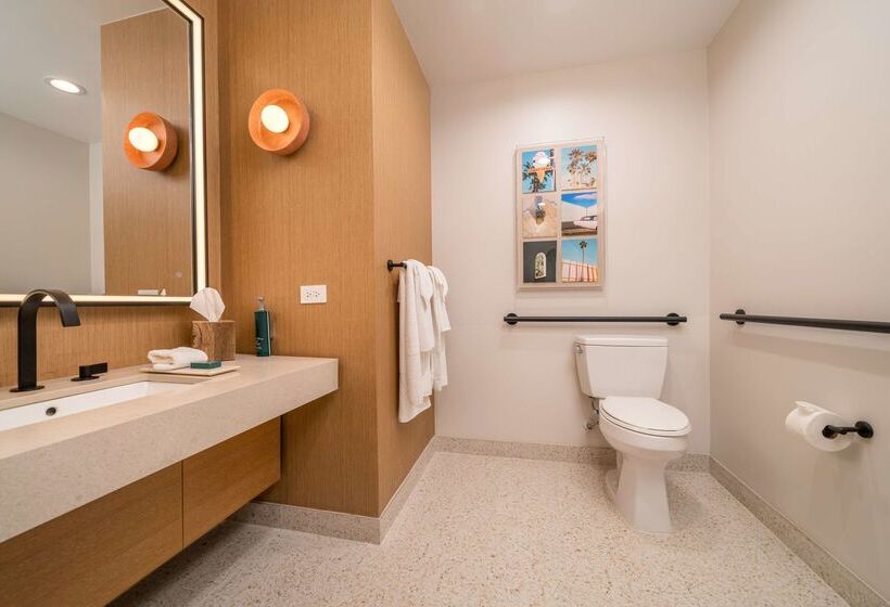 هتل Hilton San Diego Gaslamp Quarter