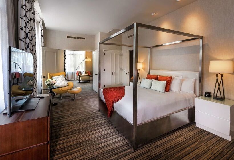 Отель Hilton San Diego Gaslamp Quarter