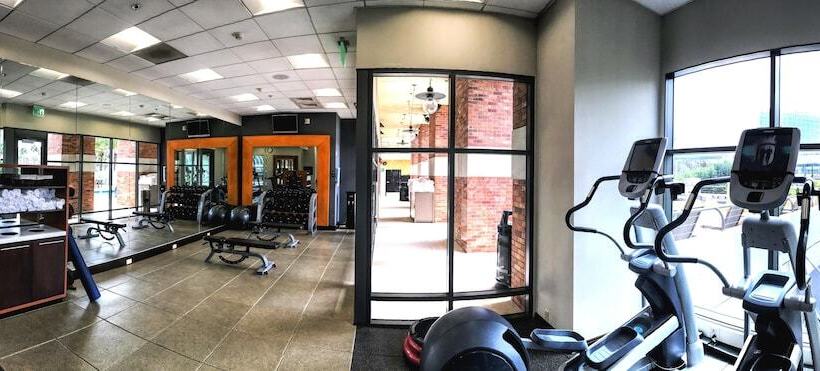 Отель Hilton San Diego Gaslamp Quarter