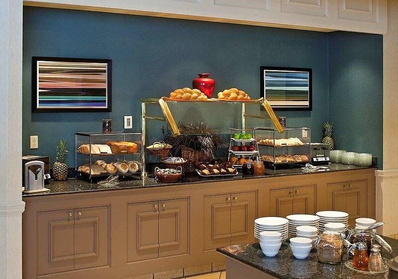 هتل Hilton Scranton & Conference Center