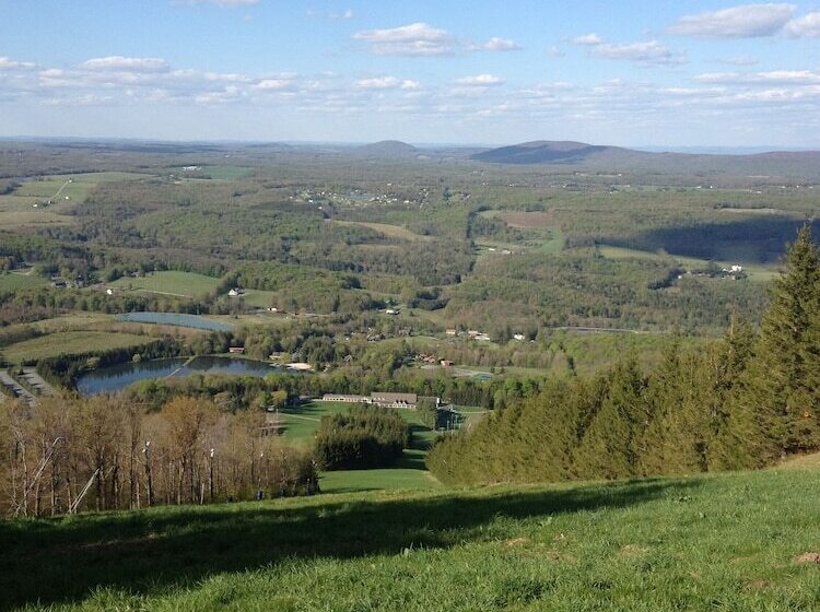 هتل Hilton Scranton & Conference Center