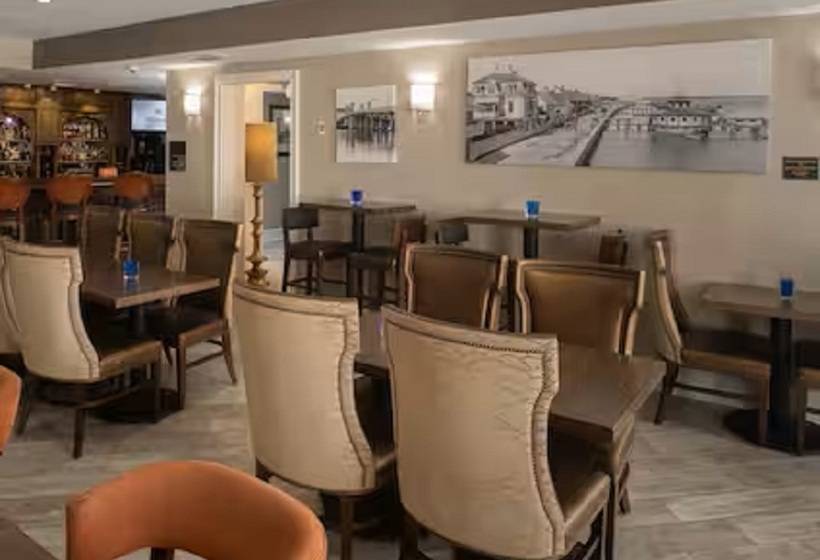 فندق Hilton St. Augustine Historic Bayfront