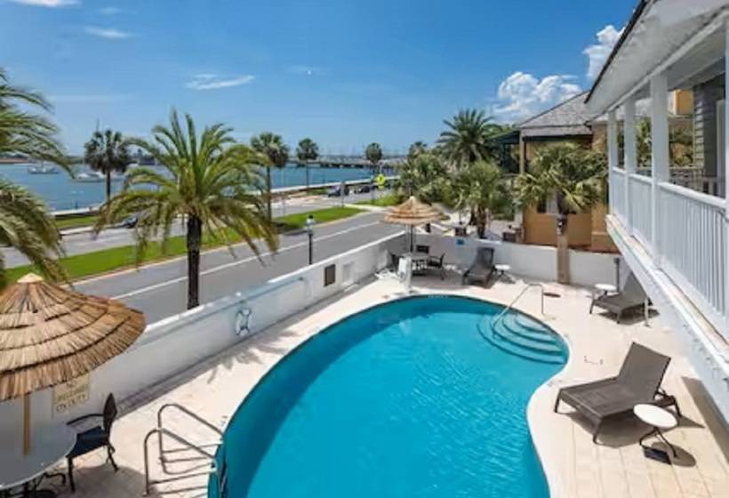 فندق Hilton St. Augustine Historic Bayfront