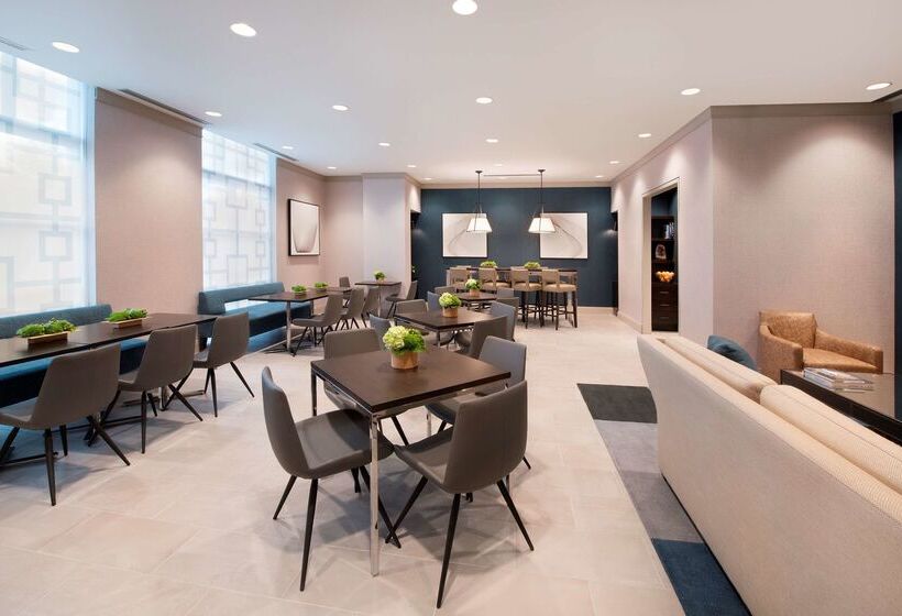 فندق Hilton University Of Florida Conference Center Gainesville