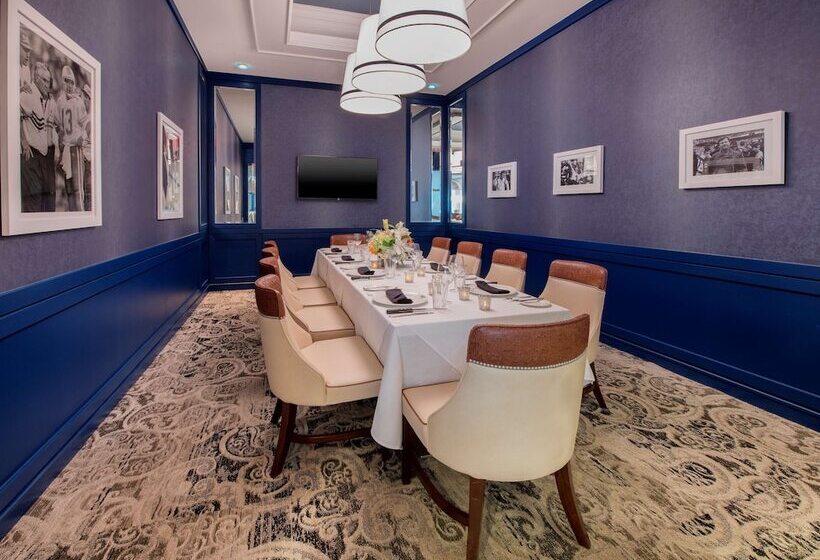 فندق Hilton University Of Florida Conference Center Gainesville