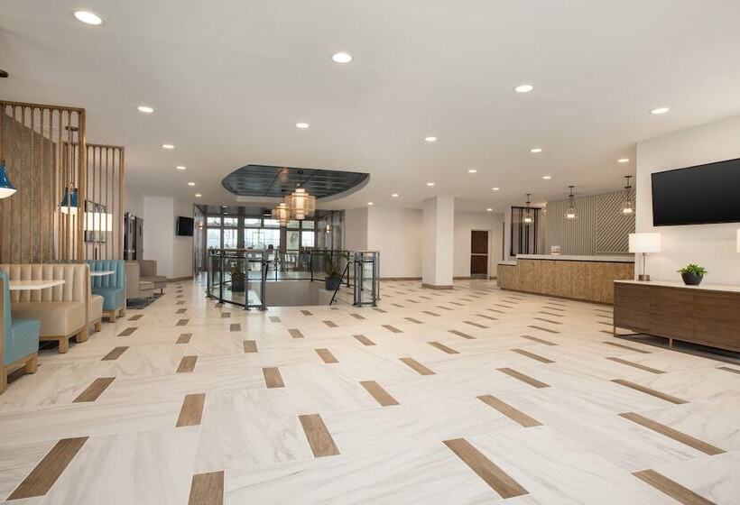 هتل Holiday Inn & Suites Ocean City, An Ihg