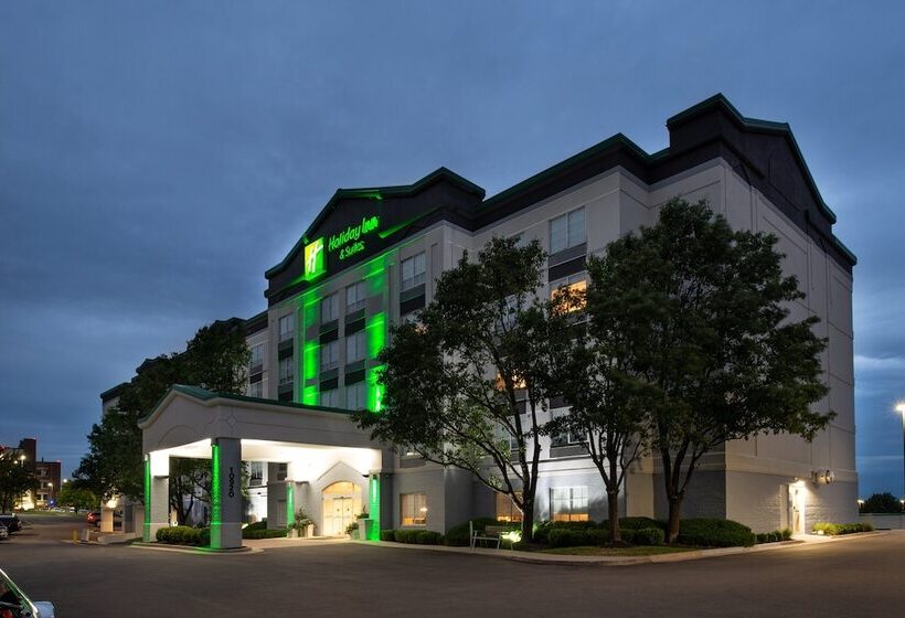 Holiday Inn Hotel & Suites Overland Park Convention Center By Ihg