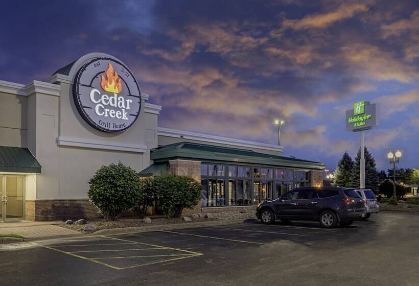 فندق Holiday Inn & Suites Wausau Rothschild, An Ihg