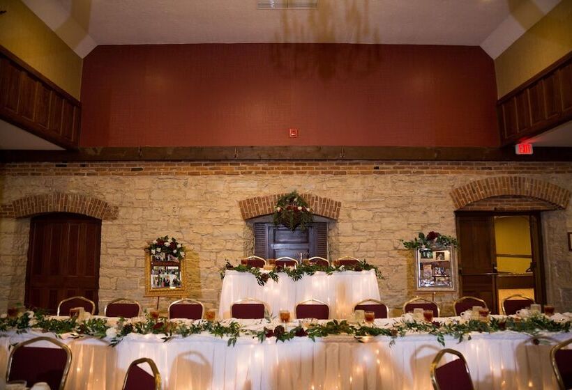 فندق Holiday Inn At Six Flags Saint Louis, An Ihg