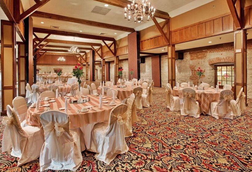 فندق Holiday Inn At Six Flags Saint Louis, An Ihg