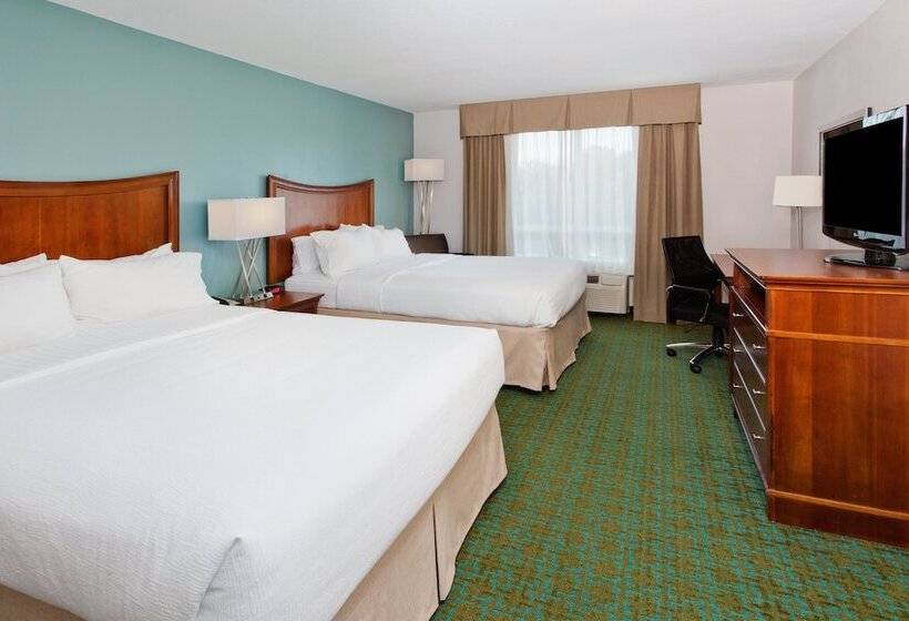 ホテル Holiday Inn Brunswick By Ihg