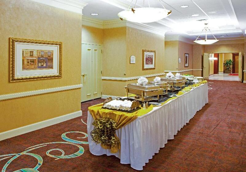 호텔 Holiday Inn Chantilly Dulles Expo Airport, An Ihg