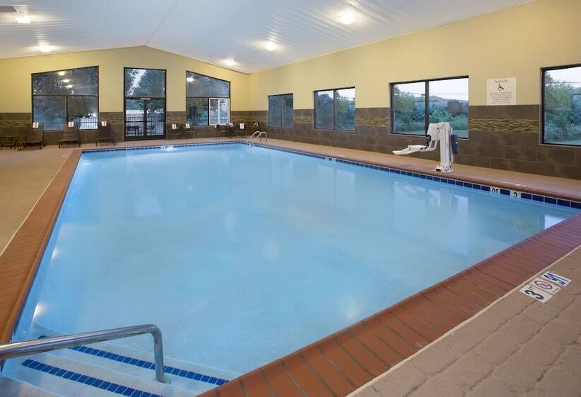 فندق Holiday Inn Express Berea, An Ihg