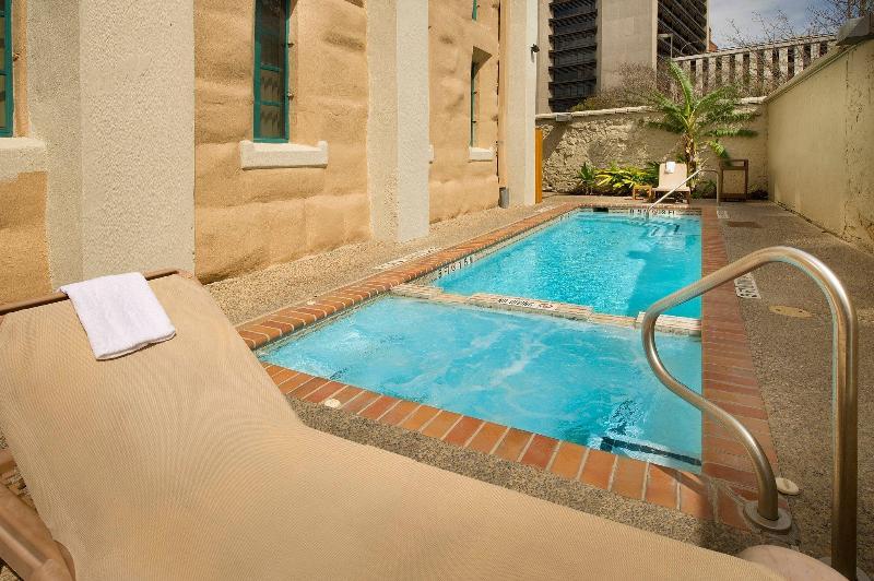 酒店 Holiday Inn Express San Antonio North Riverwalk Area, An Ihg
