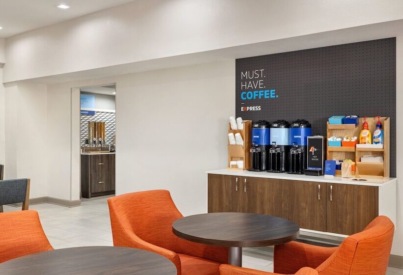 فندق Holiday Inn Express & Suites Opelousas, An Ihg