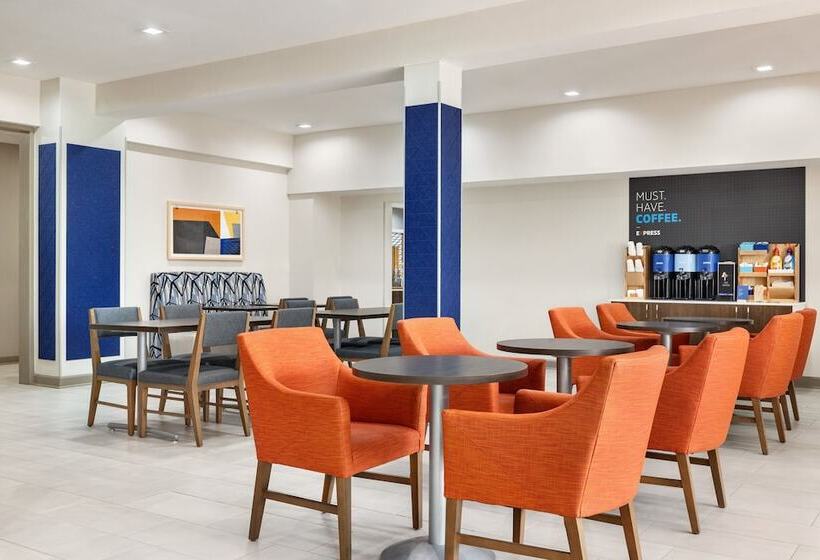 فندق Holiday Inn Express & Suites Opelousas, An Ihg