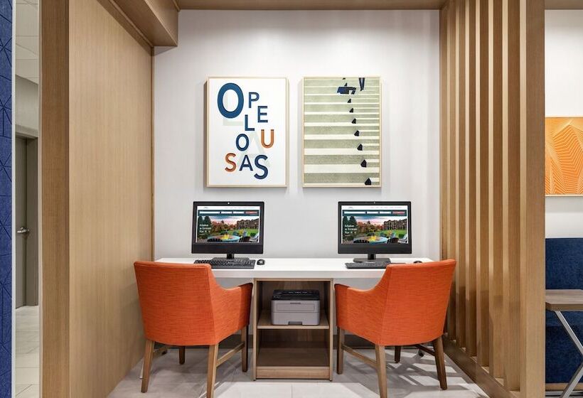 فندق Holiday Inn Express & Suites Opelousas, An Ihg