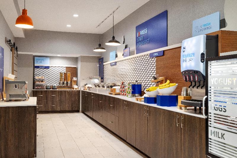 فندق Holiday Inn Express & Suites Opelousas, An Ihg