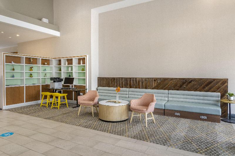 فندق Holiday Inn Atlanta Gas South Arena Area, An Ihg