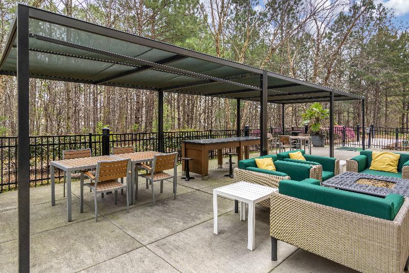 فندق Holiday Inn Atlanta Gas South Arena Area, An Ihg