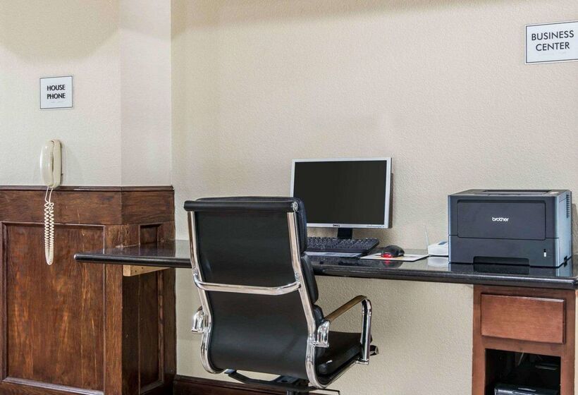 فندق Holiday Inn Kansas City Downtown By Ihg