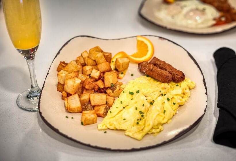 فندق Holiday Inn Kansas City Downtown By Ihg