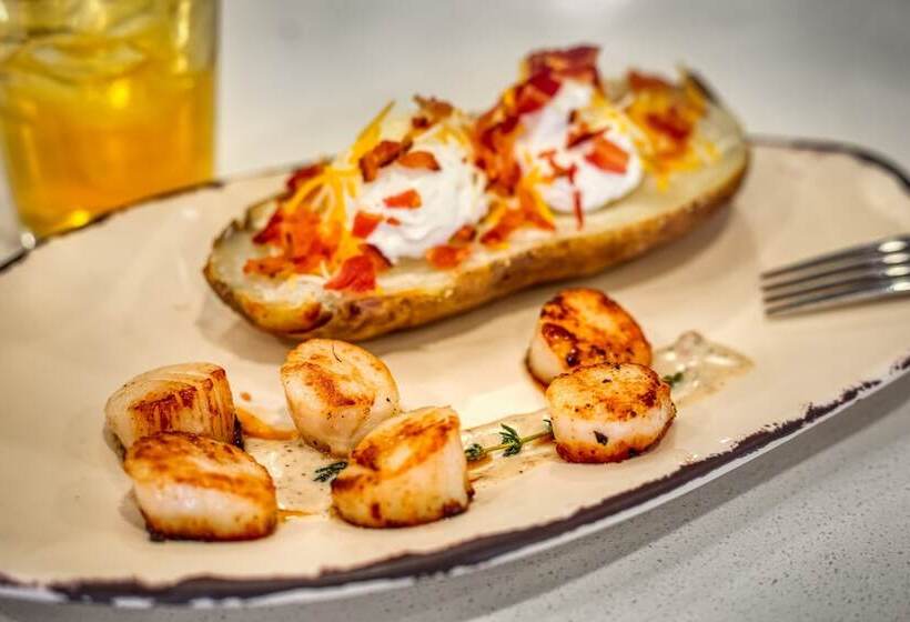 فندق Holiday Inn Kansas City Downtown By Ihg