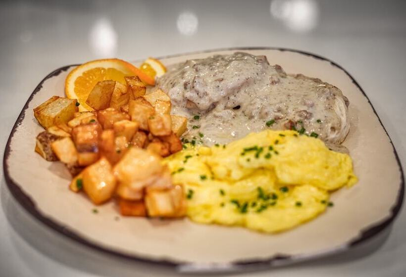 فندق Holiday Inn Kansas City Downtown By Ihg