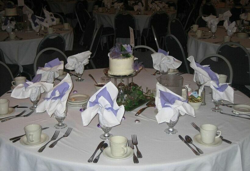 Motel 6 Owatonna, Mn  Near Medical Center