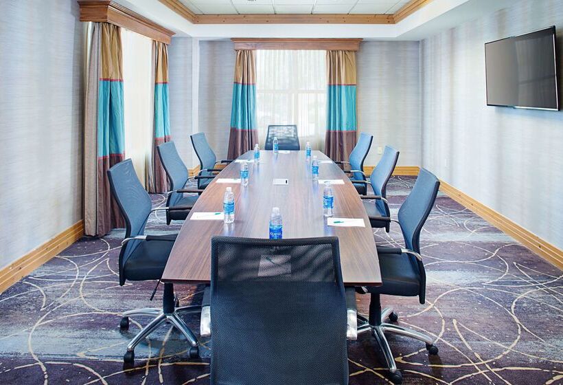 هتل Homewood Suites By Hilton Albuquerque Uptown