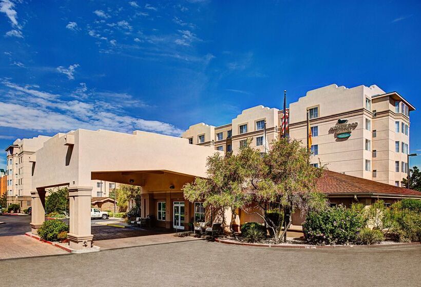 هتل Homewood Suites By Hilton Albuquerque Uptown