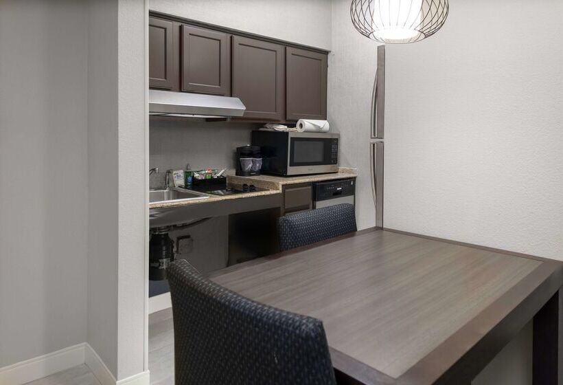 فندق Homewood Suites By Hilton Columbia