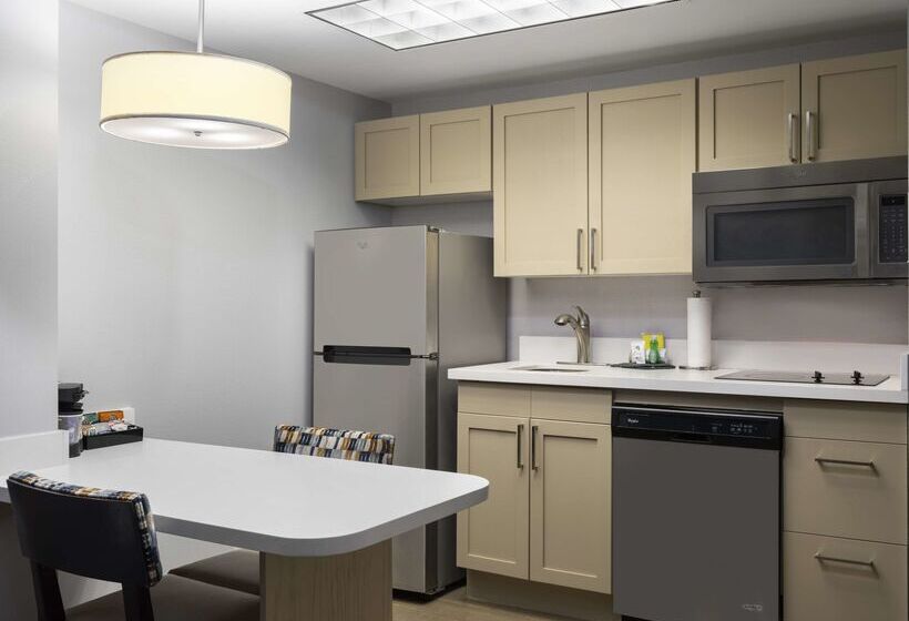 فندق Homewood Suites By Hilton Columbus/airport