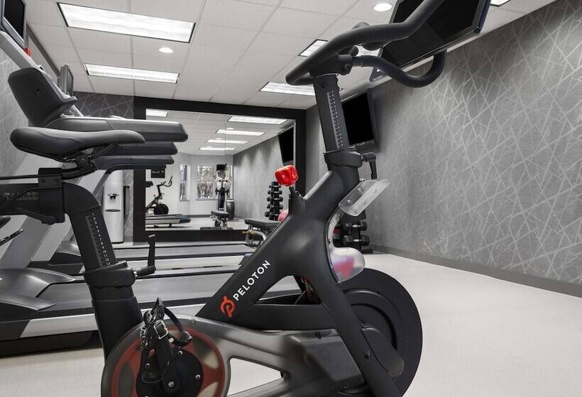 فندق Homewood Suites By Hilton Columbus/airport