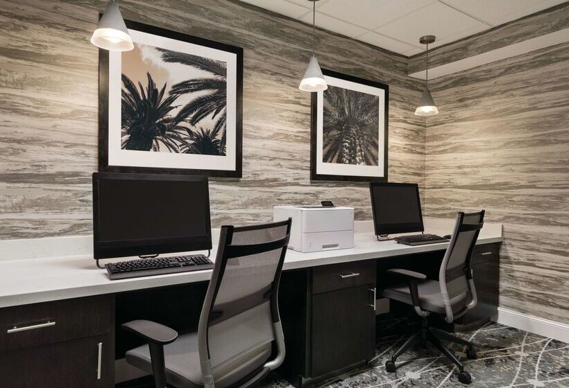 فندق Homewood Suites Corpus Christi