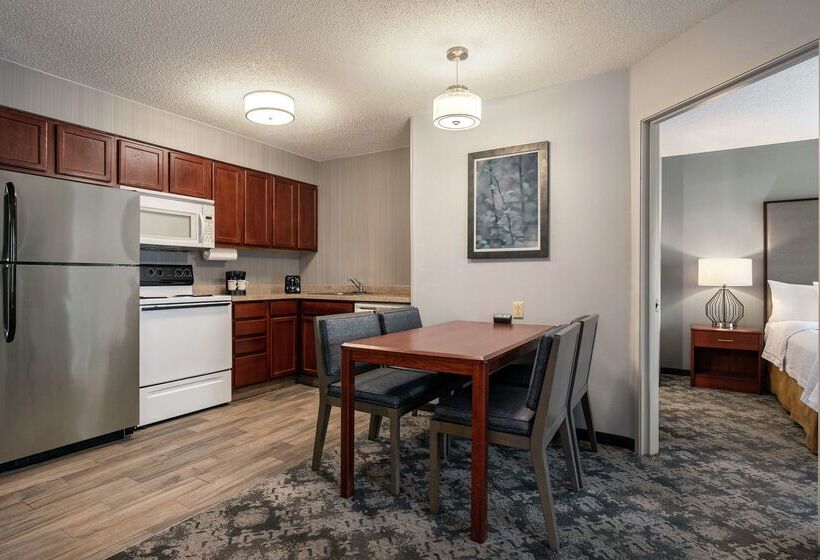 فندق Homewood Suites Erie