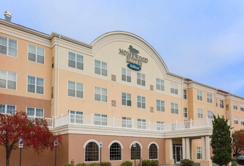 فندق Homewood Suites Erie