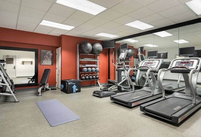 فندق Homewood Suites Erie