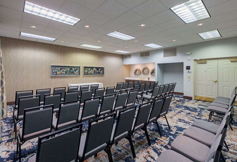 בית מלון כפרי Homewood Suites By Hilton Greensboro