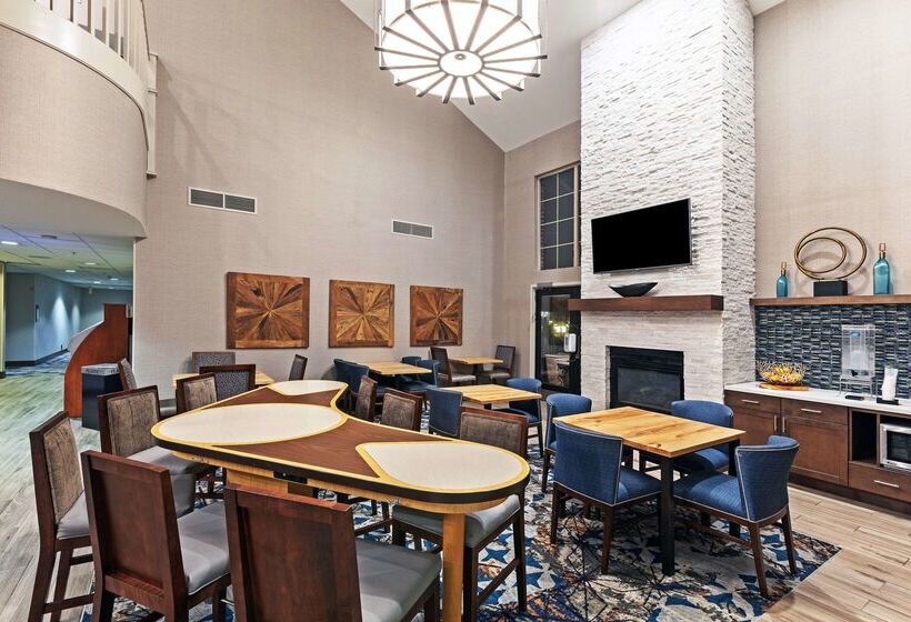 בית מלון כפרי Homewood Suites By Hilton Greensboro