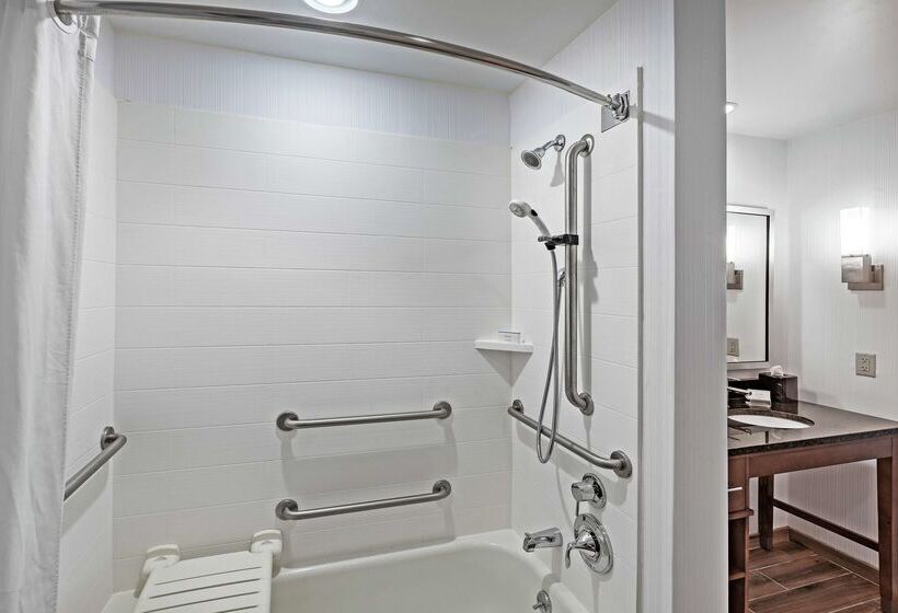 Отель Homewood Suites By Hilton Greensboro