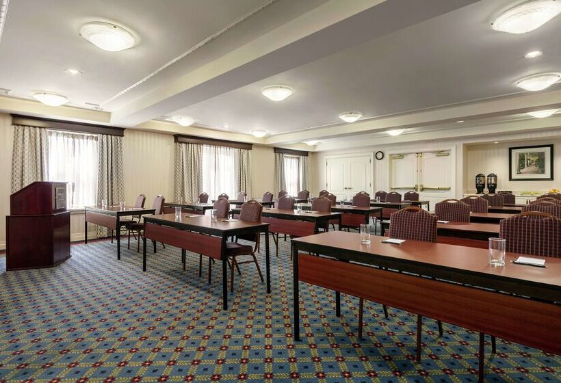 فندق Homewood Suites By Hilton Harrisburg Easthershey Area