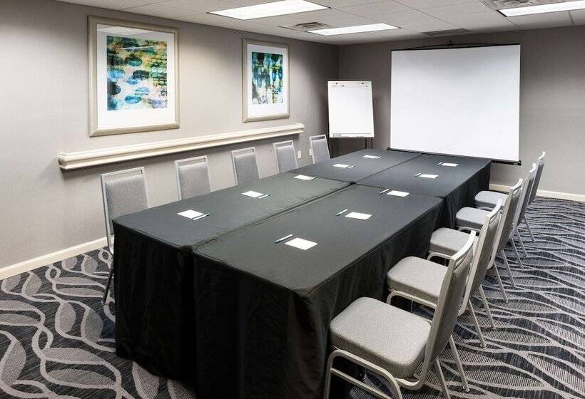 فندق Homewood Suites By Hilton Mahwah