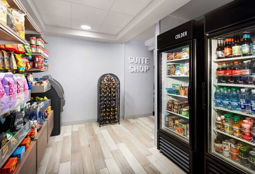 فندق Homewood Suites By Hilton Manchester/airport