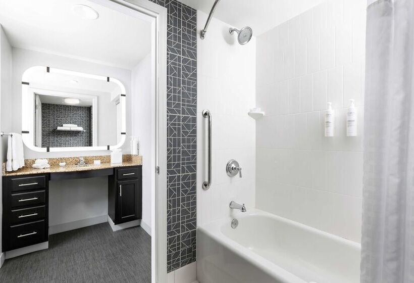 فندق Homewood Suites By Hilton Manchester/airport