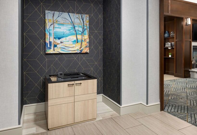 فندق Homewood Suites By Hilton Manchester/airport