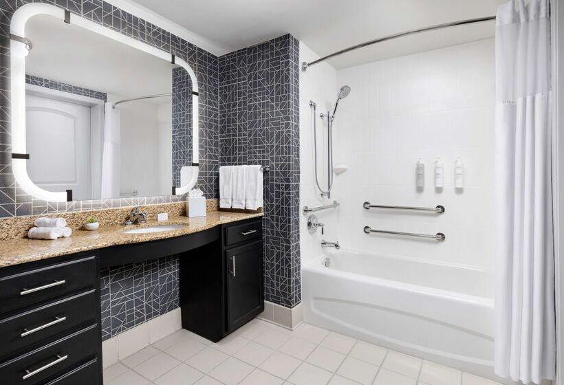 فندق Homewood Suites By Hilton Manchester/airport